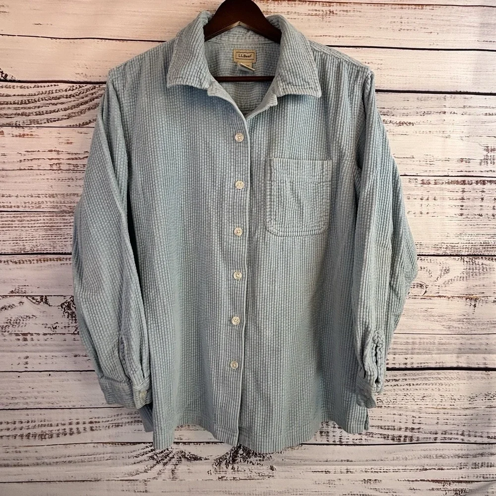 LL Bean Shacket M Light Blue Wide Wale Corduroy Button Up Shirt Jacket Cotton